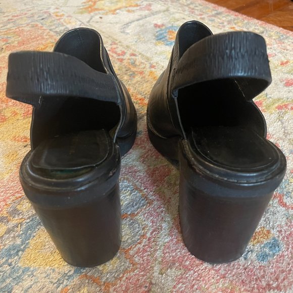 Intentionally Blank Moon Mule Heels - Picture 4 of 15